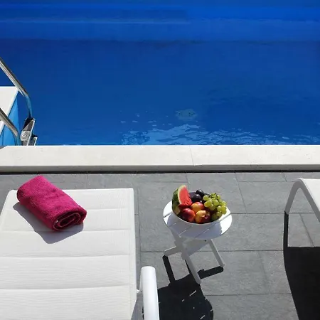 Aparthotel M 3*