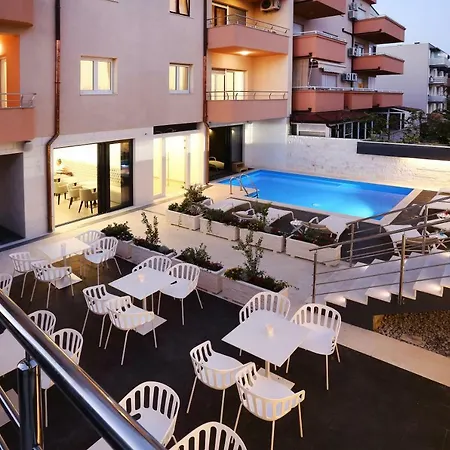 M Hotel apartamentowy 3*